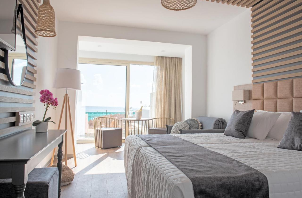 Piere - Anne Beach Hotel Ayia Napa Exterior photo