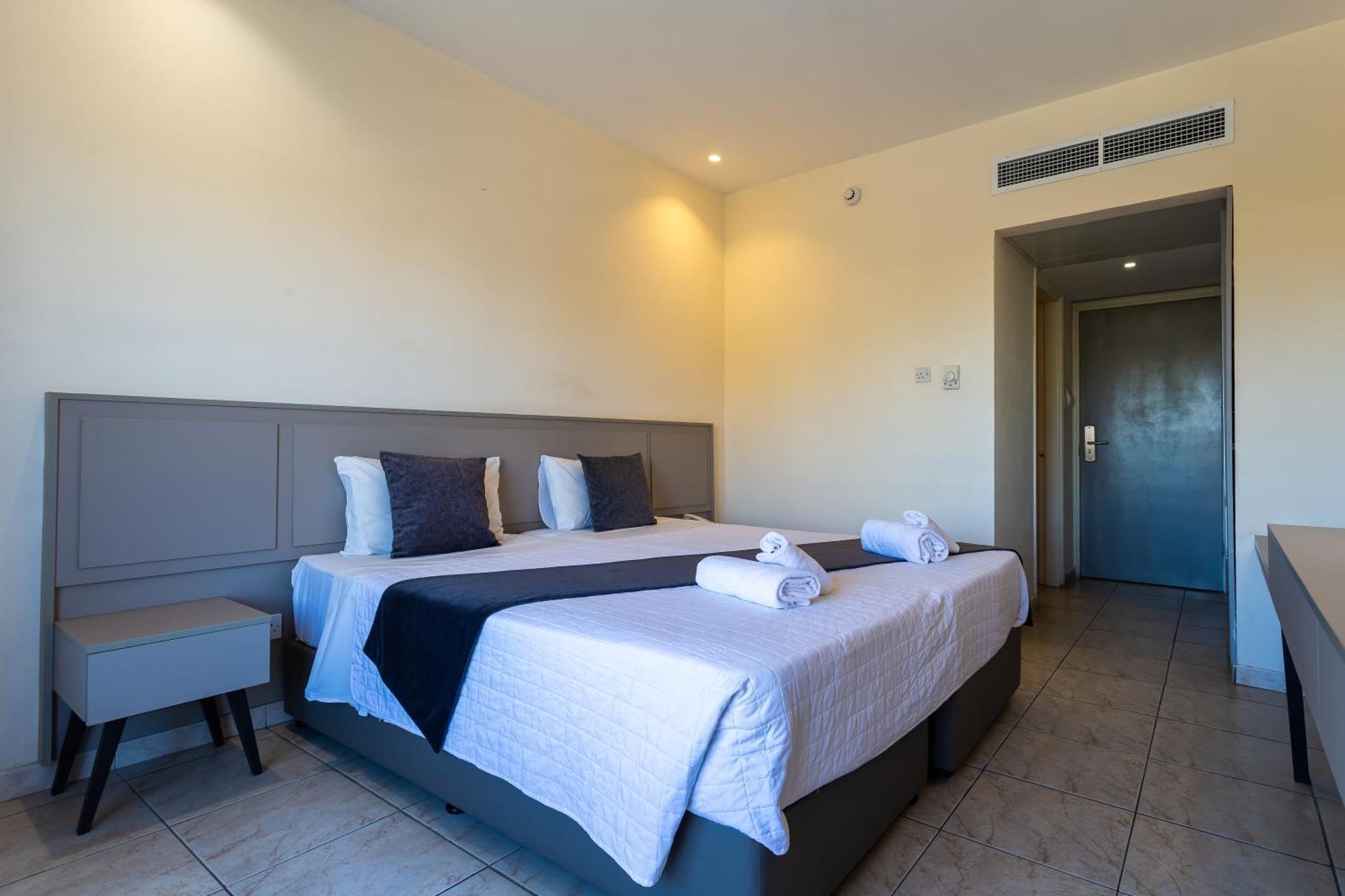 Piere - Anne Beach Hotel Ayia Napa Exterior photo